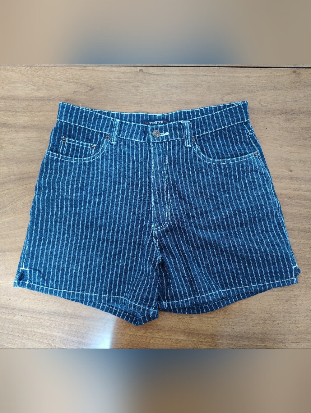 Bill Blass Striped Dark Blue Denim Jean Shorts Women’s Size 8 Stretch Light